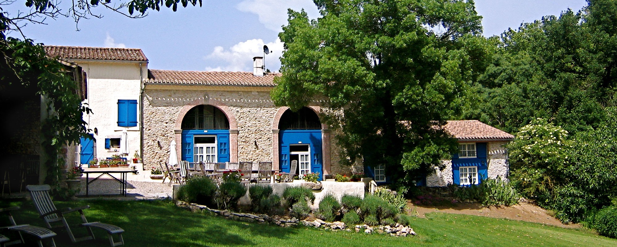 Traditional French farmhouse Gites in Aude Languedoc. Le Clos